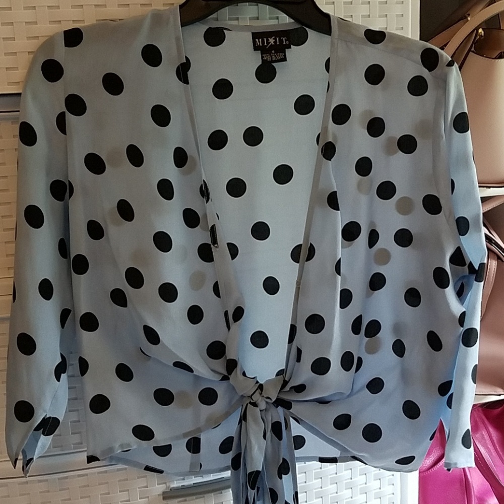 Mix It 100% Silk Tie Blouse Size 4